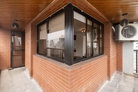 Apartamento à venda com 157m², 3 quartos e 3 vagas