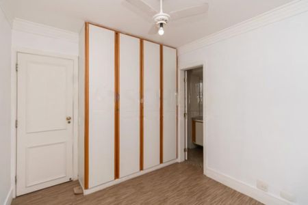 Apartamento à venda com 157m², 3 quartos e 3 vagas