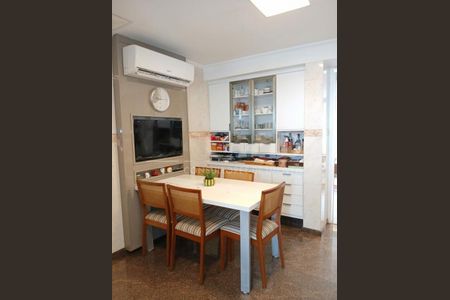 Apartamento à venda com 280m², 3 quartos e 3 vagas