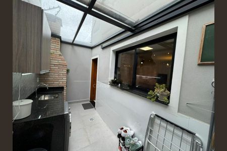Casa à venda com 135m², 3 quartos e 2 vagas