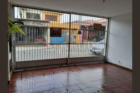 Casa à venda com 3 quartos, 160m² em Vila Campo Grande, São Paulo
