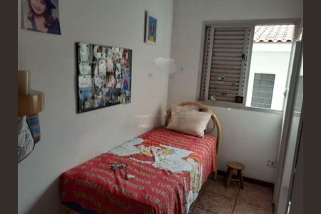 Casa à venda com 3 quartos, 160m² em Vila Campo Grande, São Paulo