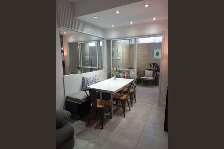 Casa de Condomínio à venda com 2 quartos, 85m² em Campo Grande, São Paulo