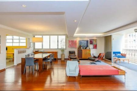 Apartamento à venda com 3 quartos, 225m² em Itaim Bibi, São Paulo