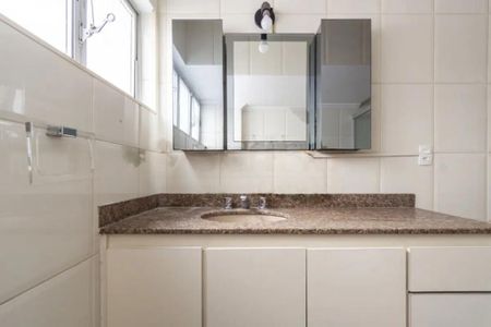 Apartamento à venda com 3 quartos, 95m² em Vila Olímpia, São Paulo