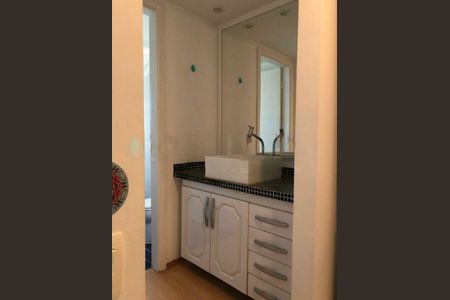 Apartamento à venda com 57m², 1 quarto e 1 vaga