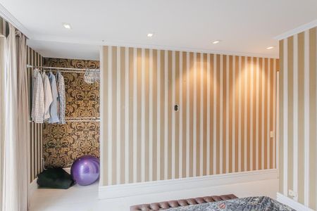 Apartamento à venda com 186m², 2 quartos e 3 vagasSuíte 2