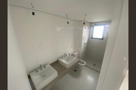 Apartamento à venda com 147m², 4 quartos e 2 vagas