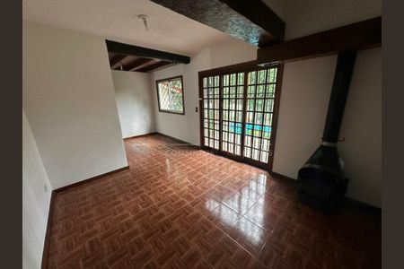 Casa à venda com 4 quartos, 320m² em Interlagos, São Paulo