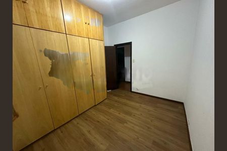 Casa à venda com 4 quartos, 320m² em Interlagos, São Paulo
