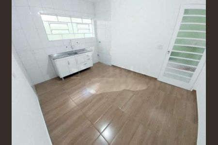 Casa à venda com 2 quartos, 150m² em Cidade Dutra, São Paulo
