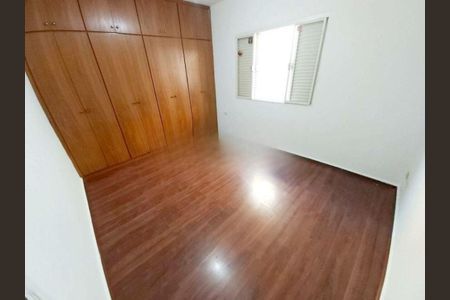 Casa à venda com 150m², 2 quartos e 2 vagas
