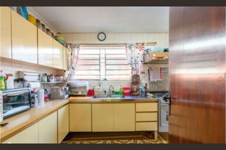 Casa à venda com 3 quartos, 130m² em Campo Belo, São Paulo