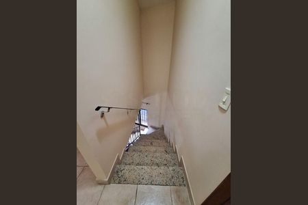 Casa à venda com 3 quartos, 189m² em Vila Campo Grande, São Paulo