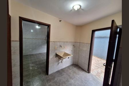 Casa à venda com 3 quartos, 189m² em Vila Campo Grande, São Paulo