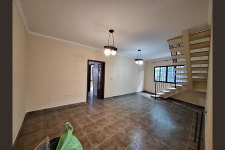 Casa à venda com 3 quartos, 189m² em Vila Campo Grande, São Paulo