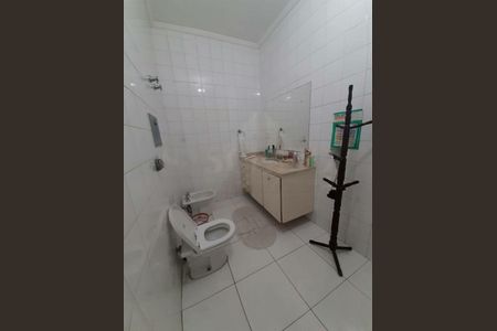 Casa à venda com 6 quartos, 497m² em Praia do Leblon, Diadema