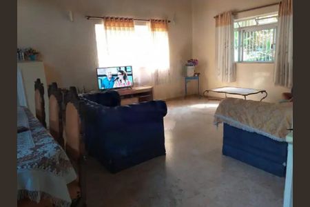 Casa à venda com 497m², 6 quartos e 3 vagas