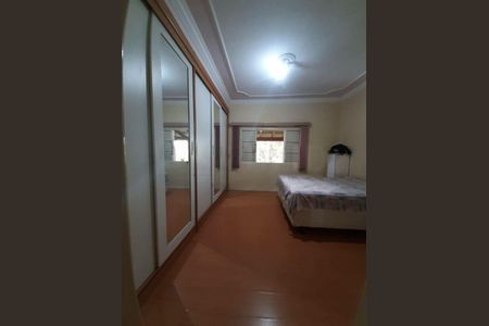 Casa à venda com 497m², 6 quartos e 3 vagas