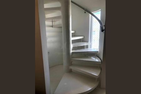 Apartamento à venda com 187m², 3 quartos e 2 vagas