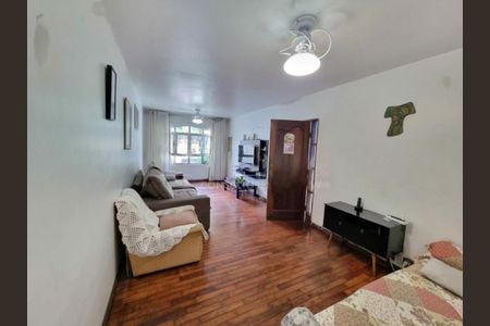 Casa à venda com 4 quartos, 200m² em Vila Sao Pedro, São Paulo