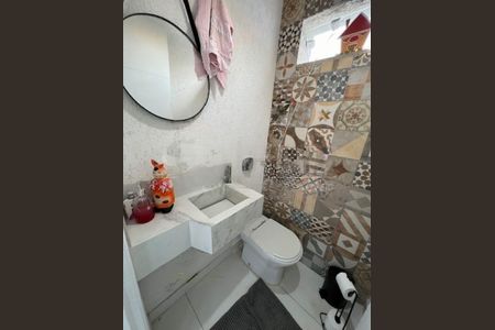 Casa à venda com 3 quartos, 167m² em Campo Grande, São Paulo