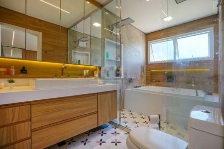 Casa à venda com 4 quartos, 260m² em Vila Nova Caledonia, São Paulo
