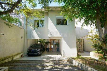 Casa à venda com 260m², 4 quartos e 3 vagas