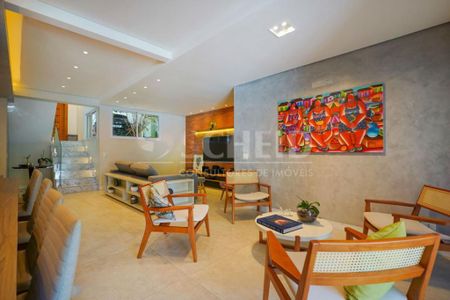 Casa à venda com 4 quartos, 260m² em Vila Nova Caledonia, São Paulo