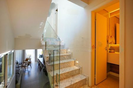 Casa à venda com 260m², 4 quartos e 3 vagas