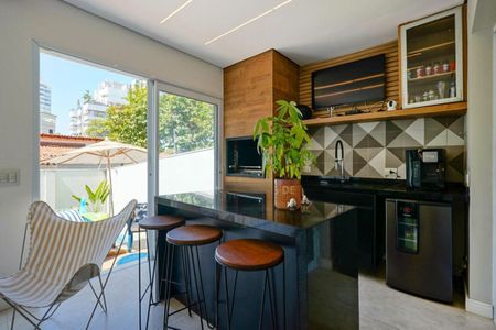 Casa à venda com 260m², 4 quartos e 3 vagas
