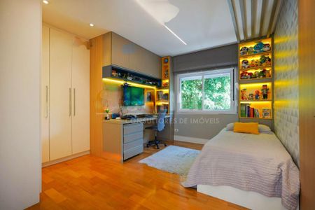 Casa à venda com 4 quartos, 260m² em Vila Nova Caledonia, São Paulo