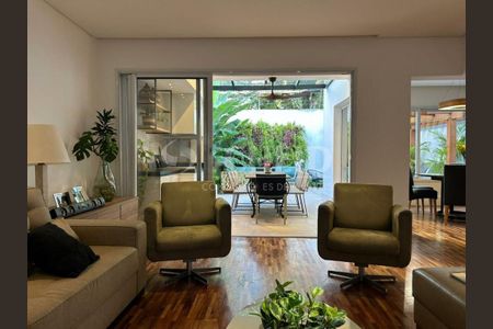 Casa à venda com 399m², 4 quartos e 5 vagas