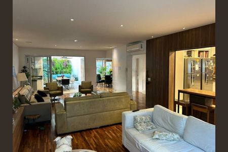 Casa à venda com 4 quartos, 399m² em Brooklin, São Paulo