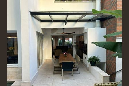 Casa à venda com 4 quartos, 399m² em Brooklin, São Paulo