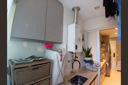 Apartamento à venda com 68m², 2 quartos e 1 vaga