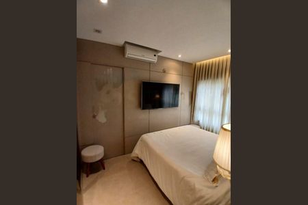 Apartamento à venda com 68m², 2 quartos e 1 vaga