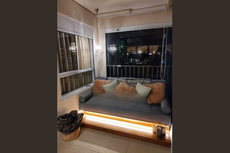 Apartamento à venda com 68m², 2 quartos e 1 vaga