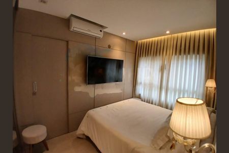 Apartamento à venda com 68m², 2 quartos e 1 vaga