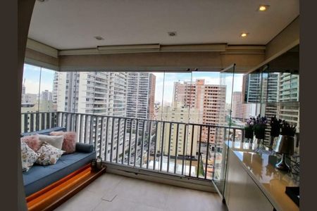 Apartamento à venda com 68m², 2 quartos e 1 vaga