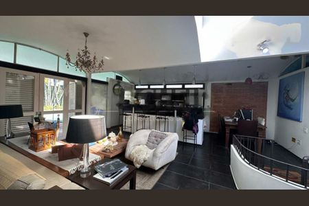 Casa à venda com 2 quartos, 270m² em Jardim Marajoara, São Paulo