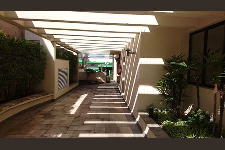 Apartamento à venda com 57m², 2 quartos e sem vaga