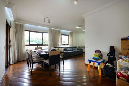 Apartamento à venda com 144m², 3 quartos e 3 vagas