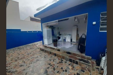 Casa à venda com 255m², 3 quartos e 3 vagas