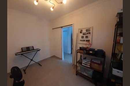 Casa à venda com 255m², 3 quartos e 3 vagas