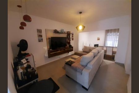Casa à venda com 3 quartos, 255m² em Vila Romano, São Paulo