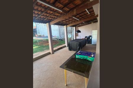 Área Externa de casa para alugar com 2 quartos, 250m² em Vila Proost de Souza, Campinas