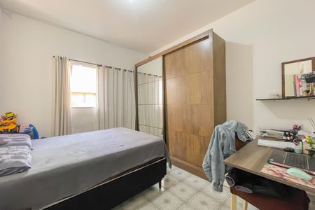 Casa à venda com 120m², 3 quartos e 2 vagas Casa à venda com 120m², 3 quartos e 2 vagasQuarto 2 (Casa 1)