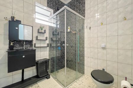 Casa à venda com 120m², 3 quartos e 2 vagas Casa à venda com 120m², 3 quartos e 2 vagasBanheiro 2 (Casa 1)