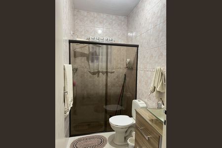 Banheiro  de casa à venda com 2 quartos, 78m² em Vila Buenos Aires, São Paulo
